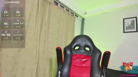 hot_dreams_x online show from December 27, 2024, 11:53 pm