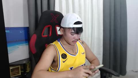 Snapshot of hot_emmanuel chatting on September 18, 2025, 8:27 am hot_emmanuel online show from September 18, 2025, 8:27 am