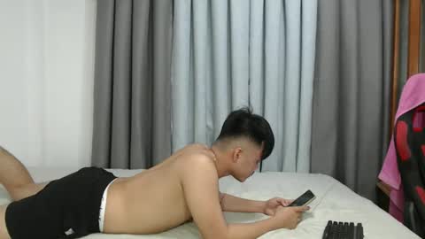 Snapshot of hot_emmanuel chatting on October 18, 2025, 6:48 am hot_emmanuel online show from October 18, 2025, 6:48 am