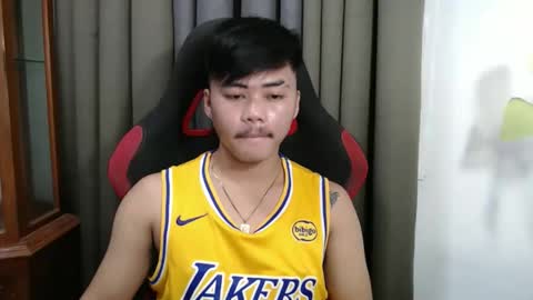 Snapshot of hot_emmanuel chatting on October 26, 2025, 4:40 am hot_emmanuel online show from October 26, 2025, 4:40 am