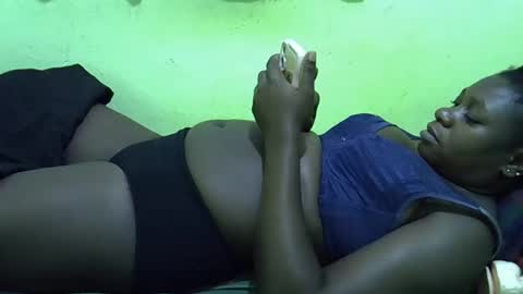 hot_girlly online show from January 17, 2026, 4:17 am