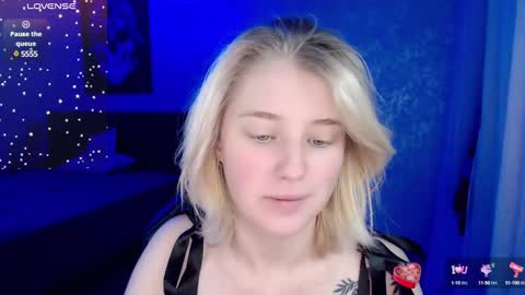 Snapshot of hot_isa7 chatting on December 4, 2024, 8:07 pm Yunona online show from December 4, 2024, 8:07 pm