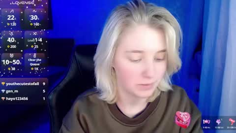 Snapshot of hot_isa7 chatting on December 5, 2024, 11:40 pm Yunona online show from December 5, 2024, 11:40 pm