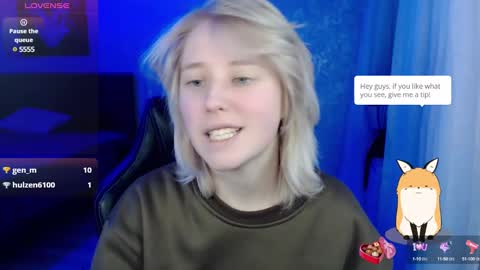 Snapshot of hot_isa7 chatting on December 13, 2024, 12:09 am Yunona online show from December 13, 2024, 12:09 am