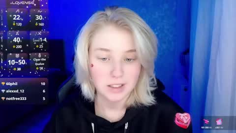 Snapshot of hot_isa7 chatting on December 24, 2024, 11:44 pm Yunona online show from December 24, 2024, 11:44 pm