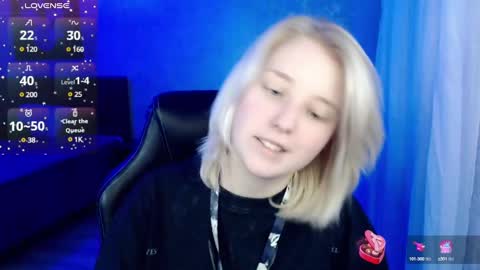 Snapshot of hot_isa7 chatting on December 29, 2024, 8:37 pm Yunona online show from December 29, 2024, 8:37 pm