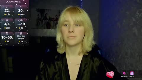 Snapshot of hot_isa7 chatting on January 3, 2025, 8:32 pm Yunona online show from January 3, 2025, 8:32 pm