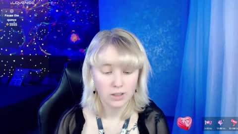 Snapshot of hot_isa7 chatting on February 2, 2025, 8:19 pm Yunona online show from February 2, 2025, 8:19 pm