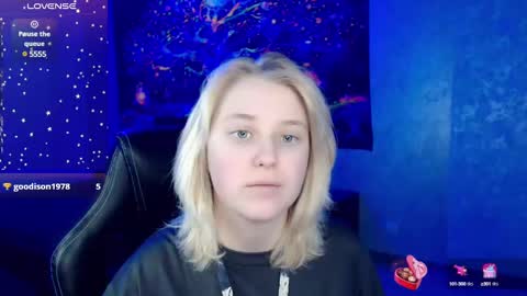 Snapshot of hot_isa7 chatting on February 8, 2025, 11:55 pm Yunona online show from February 8, 2025, 11:55 pm