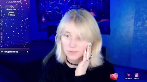 Snapshot of hot_isa7 chatting on February 13, 2025, 1:08 am Yunona online show from February 13, 2025, 1:08 am