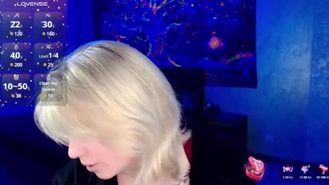 Snapshot of hot_isa7 chatting on February 13, 2025, 8:55 pm Yunona online show from February 13, 2025, 8:55 pm