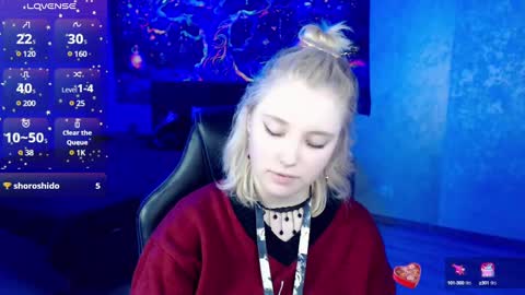 Snapshot of hot_isa7 chatting on February 14, 2025, 9:32 pm Yunona online show from February 14, 2025, 9:32 pm