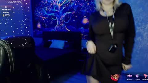 Snapshot of hot_isa7 chatting on February 19, 2025, 8:20 pm Yunona online show from February 19, 2025, 8:20 pm