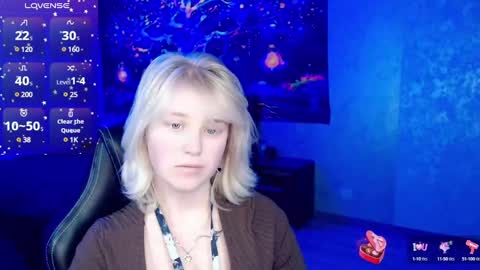 Snapshot of hot_isa7 chatting on February 22, 2025, 9:04 pm Yunona online show from February 22, 2025, 9:04 pm