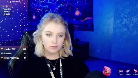 Snapshot of hot_isa7 chatting on February 24, 2025, 11:41 pm Yunona online show from February 24, 2025, 11:41 pm