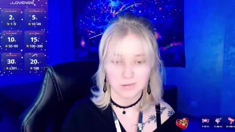 Snapshot of hot_isa7 chatting on February 28, 2025, 9:33 pm Yunona online show from February 28, 2025, 9:33 pm