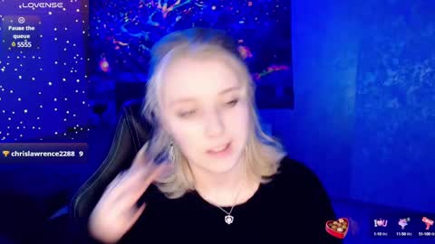 Snapshot of hot_isa7 chatting on March 11, 2025, 11:15 pm Yunona online show from March 11, 2025, 11:15 pm