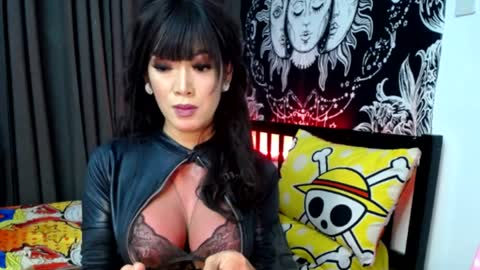 Jessica Cumshow FOLLOW ME online show from April 4, 2026, 6:00 am