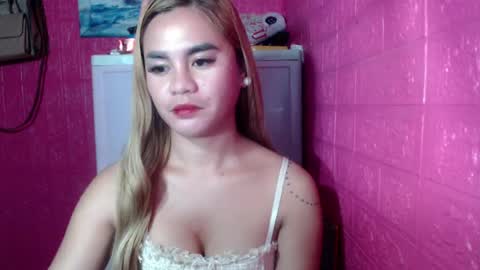 Jessy  online show from August 6, 2026, 8:55 pm