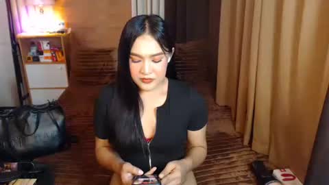Snapshot of hot_kitty2 chatting on February 2, 2026, 5:55 pm ANICAPAT online show from February 2, 2026, 5:55 pm