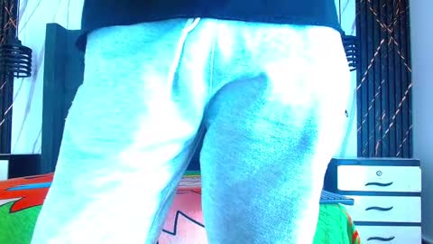 Snapshot of hot_latino_x chatting on January 15, 2026, 12:32 pm SEXY COUPLE online show from January 15, 2026, 12:32 pm