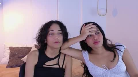 Alana online show from November 14, 2025, 9:24 pm