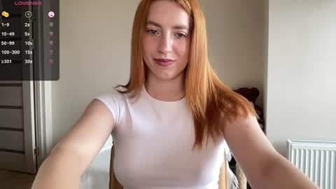 Snapshot of hot_lliinns chatting on June 13, 2026, 9:29 am Lina online show from June 13, 2026, 9:29 am