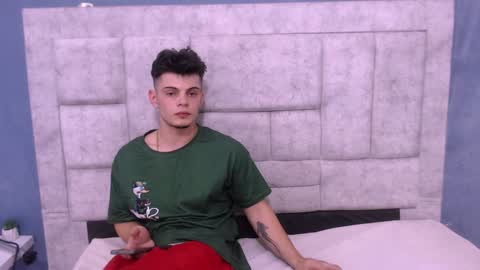 Snapshot of hot_lovesex chatting on January 29, 2025, 7:11 pm Hot Couple online show from January 29, 2025, 7:11 pm