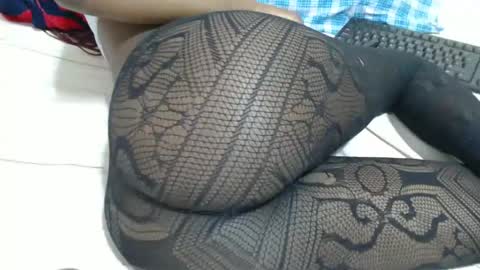 Marrie online show from December 13, 2024, 2:49 pm