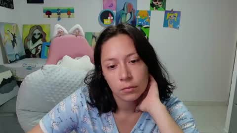 Snapshot of hot_mommymia chatting on July 2, 2026, 2:23 pm Mia online show from July 2, 2026, 2:23 pm