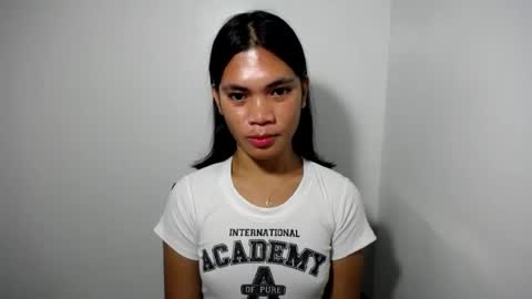 Snapshot of hot_pauline chatting on July 6, 2026, 2:03 pm hot_pauline online show from July 6, 2026, 2:03 pm