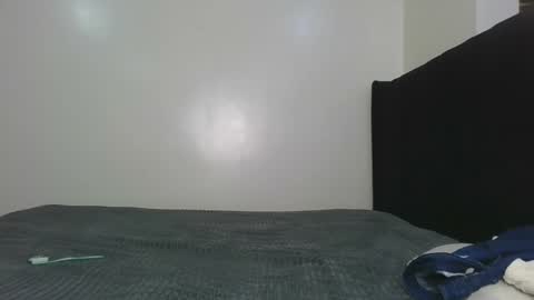 Hot petite online show from March 26, 2026, 11:27 am