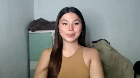 Snapshot of hot_precious_nikki chatting on May 6, 2026, 5:29 pm Nikki online show from May 6, 2026, 5:29 pm