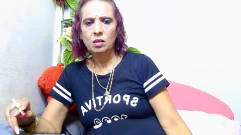 Snapshot of hot_queen58 chatting on July 24, 2026, 2:37 pm hot queen online show from July 24, 2026, 2:37 pm