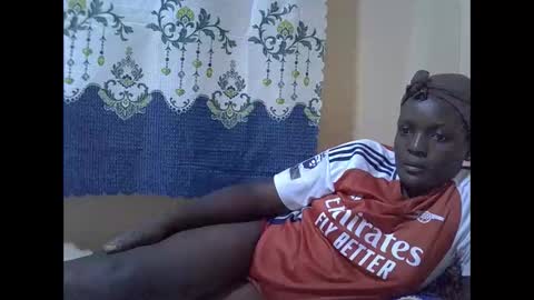 Snapshot of hot_raylah chatting on December 3, 2025, 8:56 am RAYLAH online show from December 3, 2025, 8:56 am