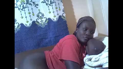 Snapshot of hot_raylah chatting on December 13, 2025, 8:58 pm RAYLAH online show from December 13, 2025, 8:58 pm