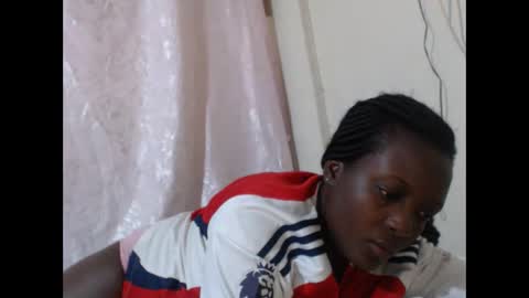 RAYLAH online show from March 9, 2026, 10:58 pm