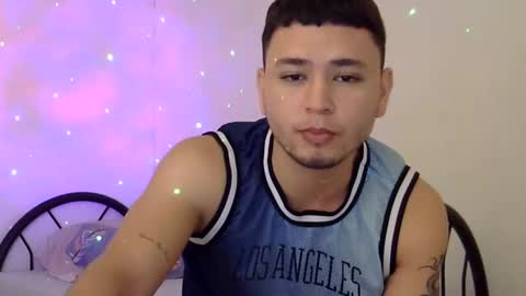hot_ryyan online show from September 12, 2025, 7:41 am