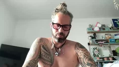 Snapshot of hot_sex83 chatting on December 1, 2025, 11:04 am letmedoo2 online show from December 1, 2025, 11:04 am