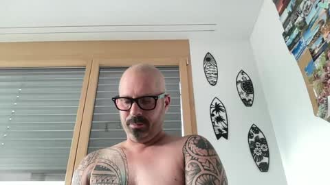 Snapshot of hot_sex83 chatting on July 6, 2026, 9:39 am letmedoo2 online show from July 6, 2026, 9:39 am