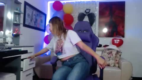 hot sexy bunny online show from November 19, 2025, 1:11 pm