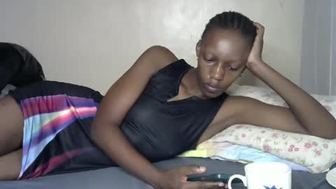 slimcute online show from March 4, 2025, 12:22 pm