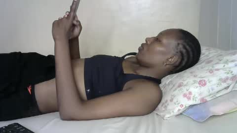 slimcute online show from March 10, 2025, 2:16 pm