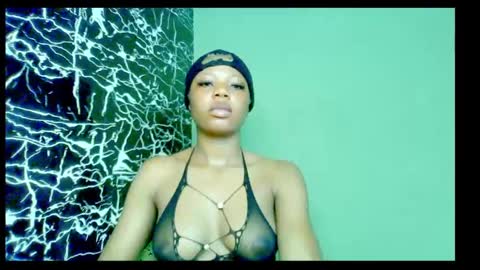 Stella online show from December 31, 2024, 1:15 am