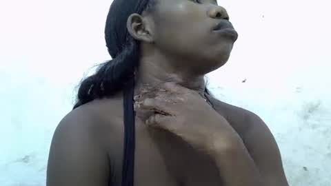 hotagrace online show from February 6, 2026, 7:17 pm