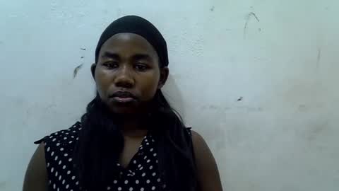 hotagrace online show from February 11, 2026, 12:37 am