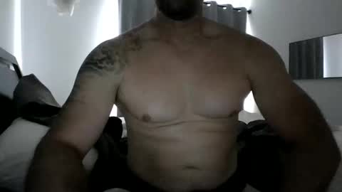 hotandhard123321 online show from May 27, 2026, 12:46 pm