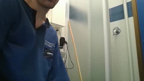 hotandwild2003 online show from April 6, 2026, 12:08 am