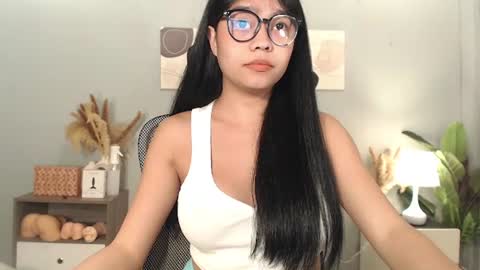 Snapshot of hotasian_gabby69 chatting on April 26, 2026, 10:57 am hotasian_gabby69 online show from April 26, 2026, 10:57 am