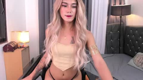 Snapshot of hotasian_janella chatting on May 28, 2026, 4:15 pm janella and ken online show from May 28, 2026, 4:15 pm